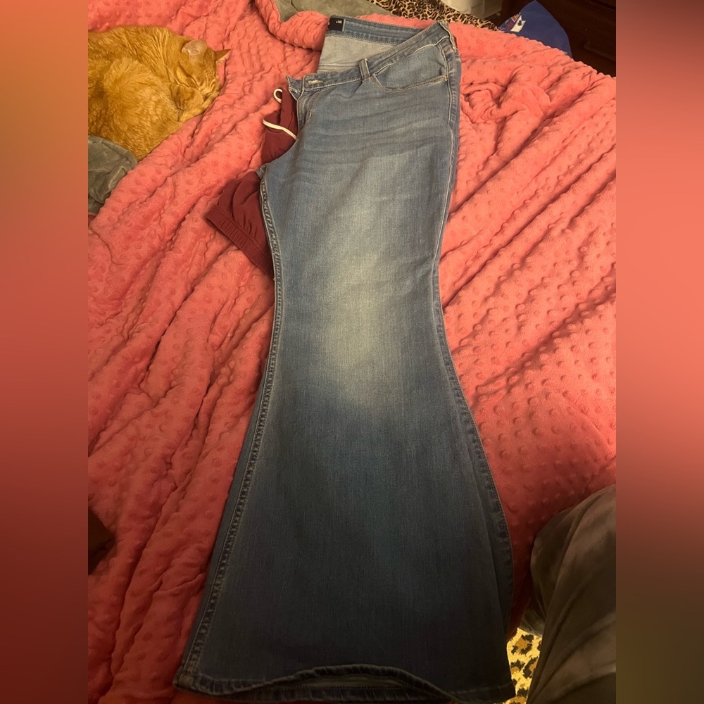 Women’s flare jeans